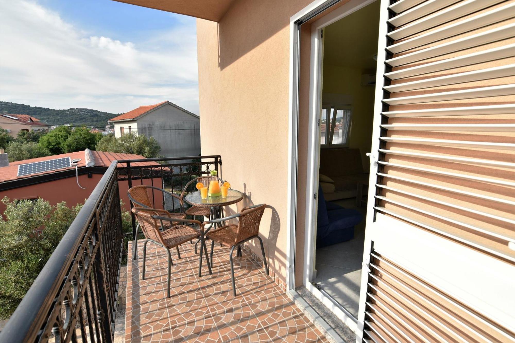 Apartmani Natasa Nino Jezera, Murter Zimmer foto