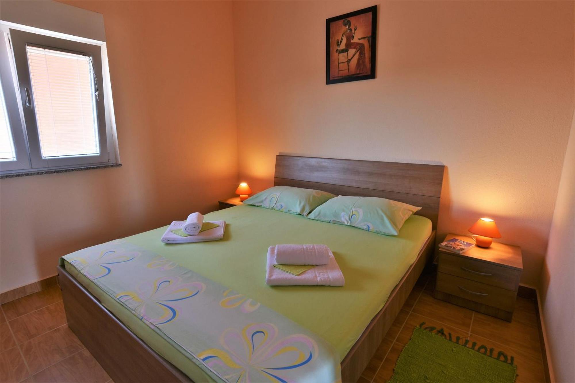 Apartmani Natasa Nino Jezera, Murter Zimmer foto